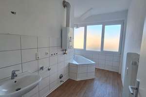 2 Zimmer Wohnung mit  Balkon in Koblenz-Niederberg ab 15.03 oder 01.04.2026 – Niederberger Höhe 19, 56077 Niederberg, Koblenz – Vorschaubild 8