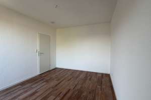 *** BREMEN-SCHWACHHAUSEN - Helle 4-Zimmer-Maisonette-Wohnung mit Einbauküche und Balkon *** – Scharnhorststraße 32, 28211 Radio Bremen, Bremen – Vorschaubild 14