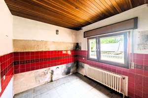 Großzügiger Bungalow auf 1.074 m² Grundstück – Sanierungsobjekt mit viel Potenzial in Berlin-Spandau – Die vollständige Adresse der Immobilie erhältst du vom Anbieter., 13593 Staaken, Berlin – Vorschaubild 8