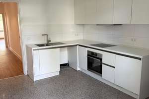 Schicke 3-Zimmer-Wohnung in Toplage mit Balkon an der Düsseldorfer Rheinpromenade (Golzheim) – 40474 Golzheim, Düsseldorf – Vorschaubild 11