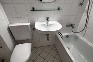 SEEBAUER | helle und sanierte Wohnung in Moosach - EBK, Südbalkon – Franz-Fihl-Str. 4, 80992 Alt-Moosach, München – Vorschaubild 16
