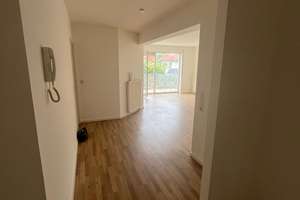 Wunderschöne 2-Zimmer-Wonung mit Balkon