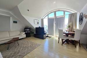 Stilvolle Wohnung in Ingolstadt zu verkaufen – 85055 Nordost, Ingolstadt – Vorschaubild 2