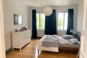 ruhige ALBRECHTSTR. - zwischen Reinhardt-u.Friedrichstr. + 3 Zi + große EBK + 4. OG ohne Aufzug – Albrechtstr. 22, 10117 Mitte (Ortsteil), Berlin – Vorschaubild 3