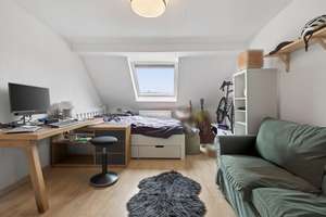 Charmante Dachgeschosswohnung mit WG-Vermietung in Top-Lage – 76135 Südweststadt, Karlsruhe – Vorschaubild 7