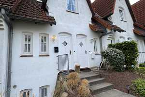 ++ WOHNEN AN DER OSTSEE ++ Strandnahes Reihenhaus mit Sonnen-Terrasse! – Ostholstein (Kreis) – Vorschaubild 4