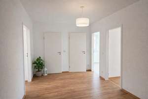 MODERNE EIGENTUMSWOHNUNG MIT 3 AUSSENSTELLPLÄTZEN – Am Fuchsberg 6D, 39112 Leipziger Straße, Magdeburg – Vorschaubild 2