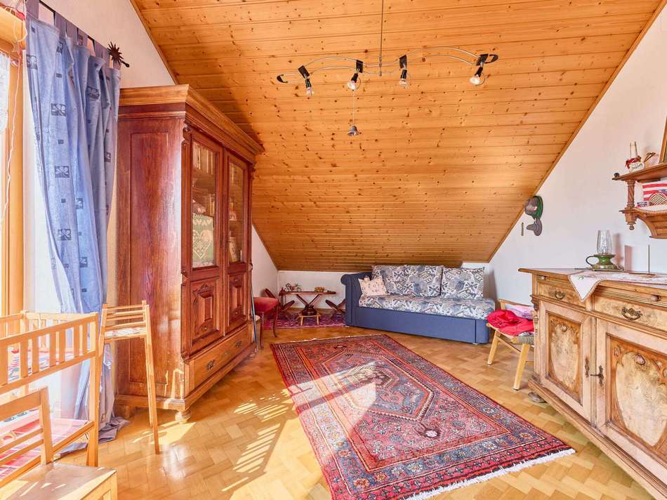 Schlafzimmer 1