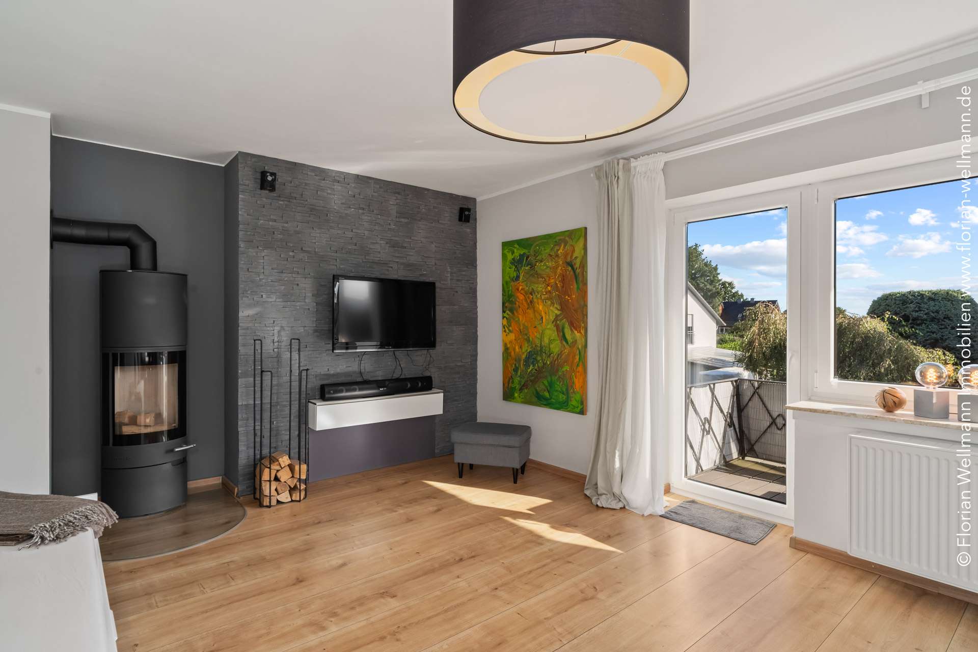 Immobilie in Twistringen - Twistringen | Ruhiggelegenes Platzwunder – vielseitig nutzbare Immobilie mit Doppelgarage - Bild 1