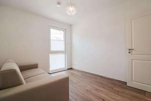 Exklusives Townhouse (KfW-55) mit Dachterrasse, Designküche & Top-Anbindung in Hamburg-Oldenfelde – Die vollständige Adresse der Immobilie erhältst du vom Anbieter., 22147 Rahlstedt, Hamburg – Vorschaubild 11