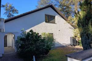 Provisionsfrei! Einfamilienhaus mit neuer Wärmepumpe im Naherholungsgebiet Erlangen-Dechsendorf – Die vollständige Adresse der Immobilie erhältst du vom Anbieter., 91056 Dechsendorf Ost, Erlangen – Vorschaubild 2