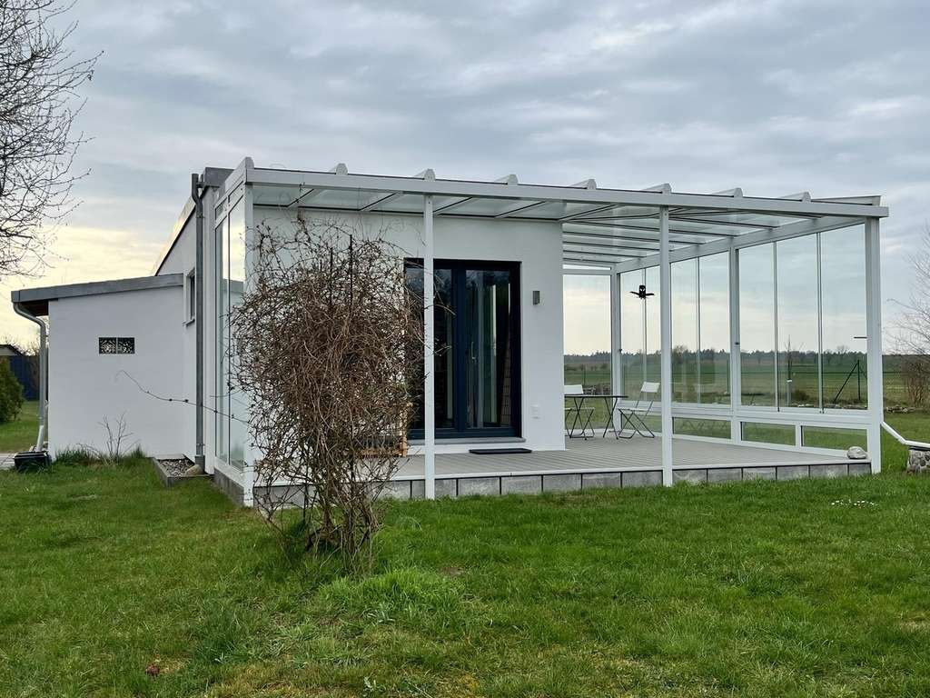 Immobilie in Neubukow - Neues Design-Haus nahe Ostsee mit Weitblick provisionsfrei als Wohnhaus/privates Ferienhaus + Garten - Bild 0