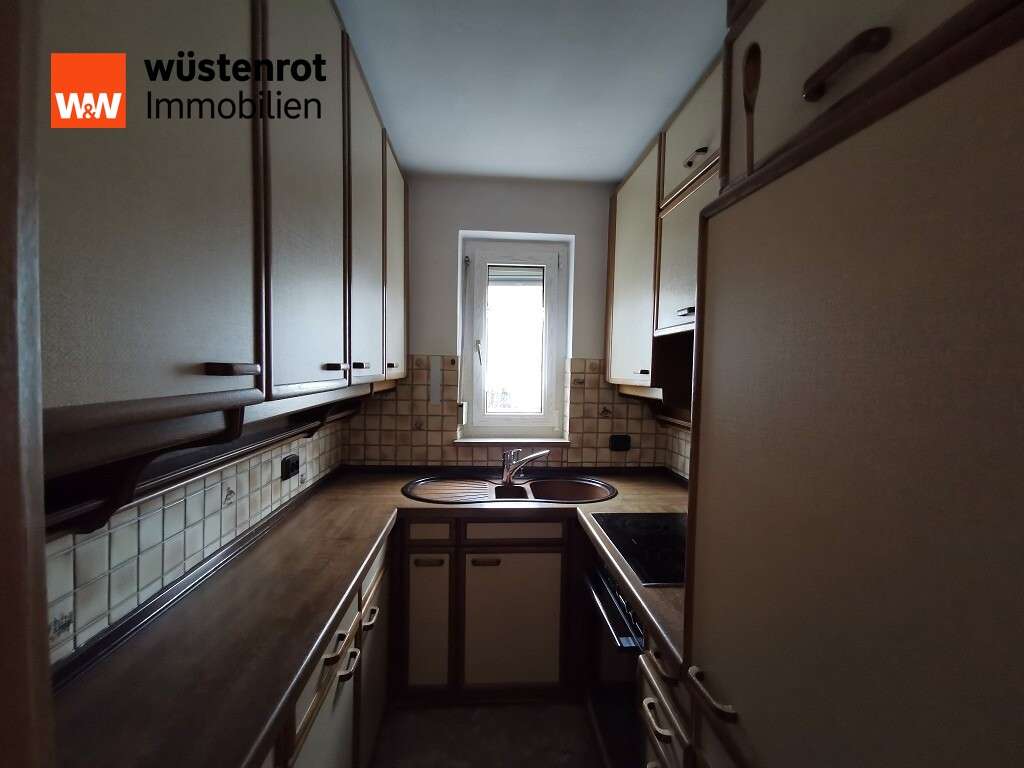 Immobilie in Gaildorf - Familienfreundliches Wohnhaus mit Einliegerwohnung
- massiv gebaut, ruhig & zentral - Bild 2