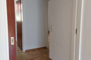 NECKARBLICK: Großzügige 3-Zi Wohnung, Balkon, Gartenanteil,  in Bestlage von  Ziegelhausen – Die vollständige Adresse der Immobilie erhältst du vom Anbieter., 69118 Ziegelhausen, Heidelberg – Vorschaubild 11