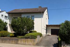 Gepflegtes Einfamilienhaus mit schönem Gartengrundstück
