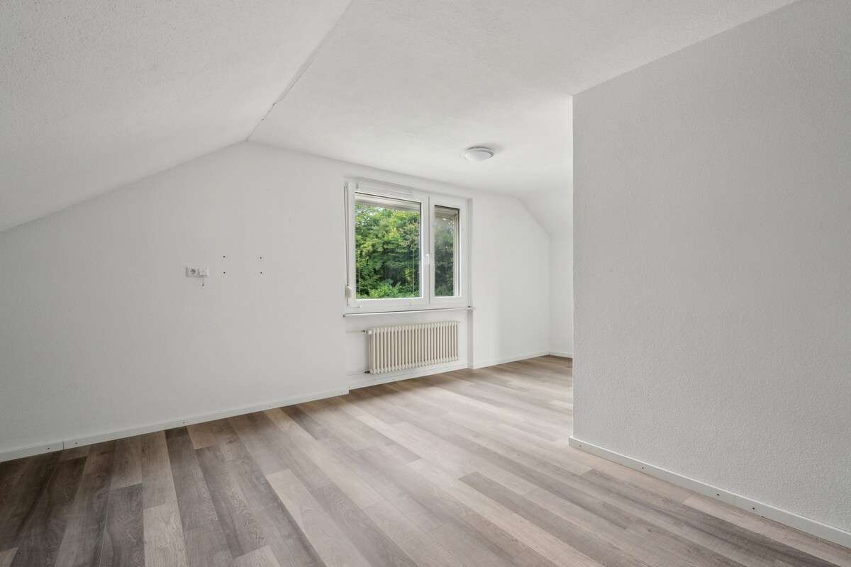 Immobilie in Lauchringen - Einfamilienhaus sucht neue Familie. - Bild 2