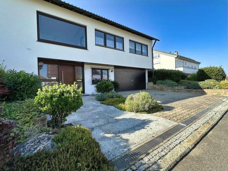 Hauseingang, Doppelgarage