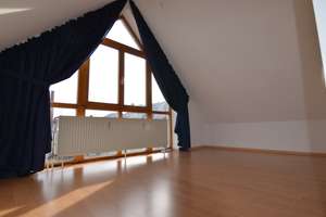 **Wohnglück in der Glückstraße**provisionsfreie Maisonette-Wohnung mit Balkon** – Glückstr. 18, 86153 Rechts der Wertach, Augsburg – Vorschaubild 11