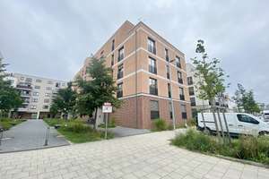 Neuwertige 3-Zimmer-Wohnung mit Balkon in München Allach – Am Münchfeld 41, 80999 Untermenzing, München – Vorschaubild 7