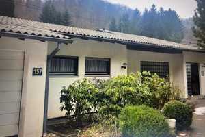 Schön gelegenes, frei stehendes Haus mit vier Zimmern in Saarbrücken – Grumbachtalweg 157, 66121 Stadtverband Saarbrücken (Kreis) – Vorschaubild 1