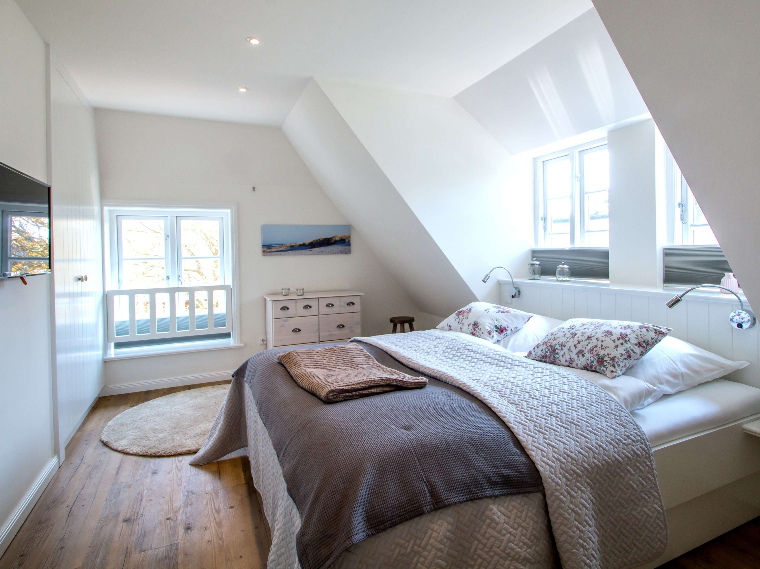 Immobilie in Oldsum - Reetwohnen mit Stil - ein Haus mit Geschichte - Bild 1