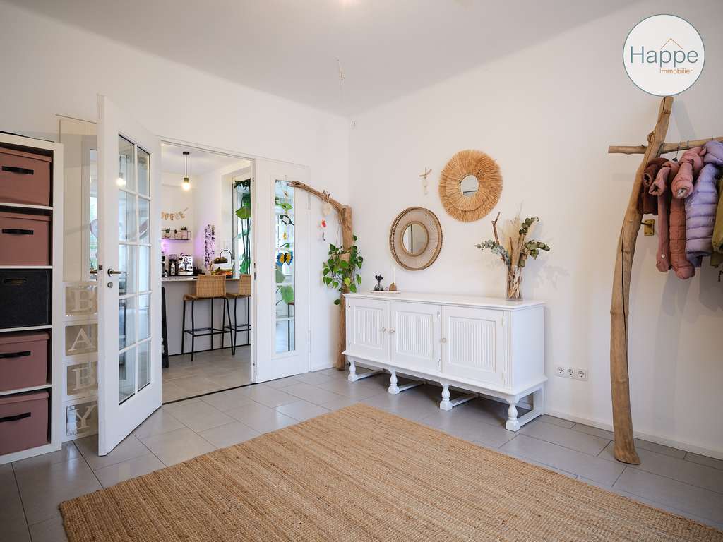 Immobilie in Weißbach - Die Alternative zum Einfamilienhaus: Wohnen wie im Haus (EG + UG) – stilvoll saniert - Bild 2