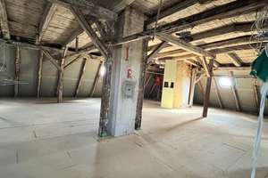 Lage, Lage, Lage! Juwel der Baukunst mit 9 Wohnungen + Ausbaupotential im Östlichen Ringgebiet – Die vollständige Adresse der Immobilie erhältst du vom Anbieter., 38106 Östliches Ringgebiet, Braunschweig – Vorschaubild 38