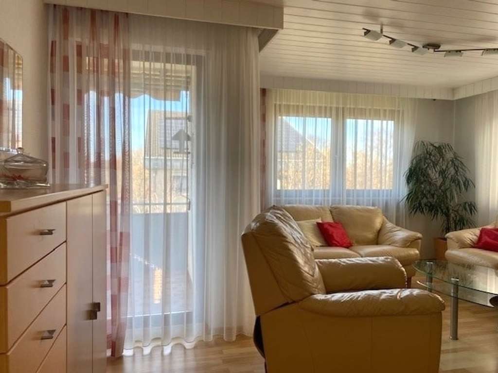 Immobilie in Dettingen unter Teck - Wohnung mit besonderem Flair - Bild 1