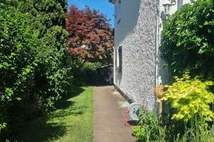LINDEN IMMOBILIEN - 2-geschossiges Einfamilienhaus