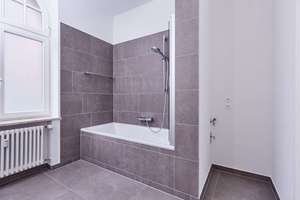 2,5-Zimmer-Wohnung Luxus-Altbau in Frankfurt Westend-Nord – 60322 Westend-Nord, Frankfurt am Main – Vorschaubild 8