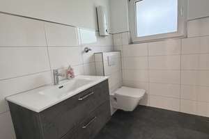 Ab sofort bezugsfrei: Kernsanierte, helle 2,5 Zimmer Wohnung im schönen Duisburger Süden – Hermann-Rinne-Straße 4, 47259 Hüttenheim, Duisburg – Vorschaubild 5