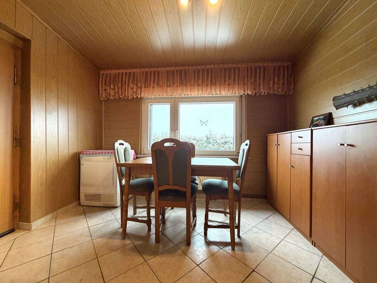 Immobilie in Sandersdorf-Brehna - Wohnen in Zscherndorf: Doppelhaushälfte auf zwei Etagen mit Garten und Garage - Bild 1