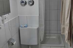 Kompaktes 1-Zimmer-Apartment: Modernisiertes Zuhause in Botnang – Corelliweg 2 2, 70195 Botnang-West, Stuttgart – Vorschaubild 7