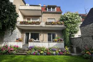 Gepflegtes 3-Parteienhaus in Osnabrück – Die vollständige Adresse der Immobilie erhältst du vom Anbieter., 49074 Wüste, Osnabrück – Vorschaubild 2