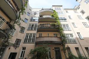 PENTHOUSE MIT GROSSER TERRASSE - AUFZUG & PARKETT - URBANER LIFESTYLE  IM SIMON DACH KIEZ – Simon-Dach-Str. 14, 10245 Friedrichshain, Berlin – Vorschaubild 22