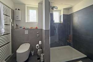 Property thumbnail 8