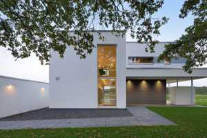 Luxusvilla inkl. Doppelgarage direkt an / auf der Ostsee - Traum Grundstück – Auf der Ostsee 14-17, 24376 Schleswig-Flensburg (Kreis) – Vorschaubild 3