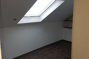 Sonnige 2-Raum-DG-Wohnung in Reutlingen-Ohmenhausen – Die vollständige Adresse der Immobilie erhältst du vom Anbieter., 72770 Ohmenhausen, Reutlingen – Vorschaubild 10