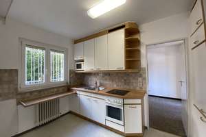 Steinen: Großes Einfamilienwohnhaus mit schöner Aussicht und Einzelgarage. – Die vollständige Adresse der Immobilie erhältst du vom Anbieter., 79585 Steinen – Vorschaubild 24