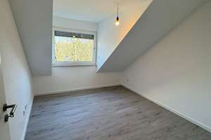 Frisch renovierte 3,5 Zimmer Wohnung im 3 OG – Emscher Str. 152, 45329 Altenessen-Nord, Essen – Vorschaubild 9