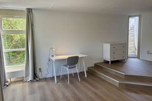 Möblierte Einliegerwohnung in ruhiger Waldrandlage – ideal für Pendler – Die vollständige Adresse der Immobilie erhältst du vom Anbieter., 70195 Botnang-West, Stuttgart – Vorschaubild 4
