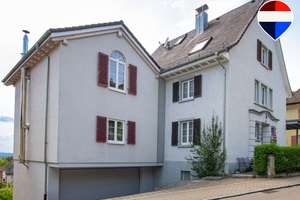 Charmantes Zweifamilienhaus in exklusiver Lage von Waldshut – Die vollständige Adresse der Immobilie erhältst du vom Anbieter., 79761 Waldshut-Tiengen – Vorschaubild 1