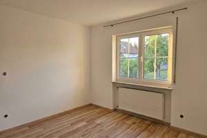 Freistehender Bungalow in beliebter Lage am Körnerplatz Ingolstadt mit großem Garten – Körnerstr. 2 1/2, 85055 Nordost, Ingolstadt – Vorschaubild 15