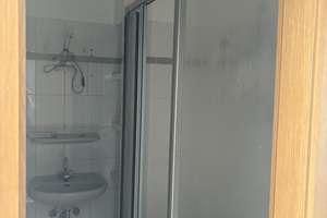Für Handwerker - Wohnung mit Potential in ruhiger zentraler Lager – Die vollständige Adresse der Immobilie erhältst du vom Anbieter., 41460 Innenstadt, Neuss – Vorschaubild 3
