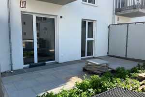 EG 4-Zimmer-Wohnung mit Terrasse in Lichtenberg – Landsberger Allee 313, 13055 Berlin – Vorschaubild 1