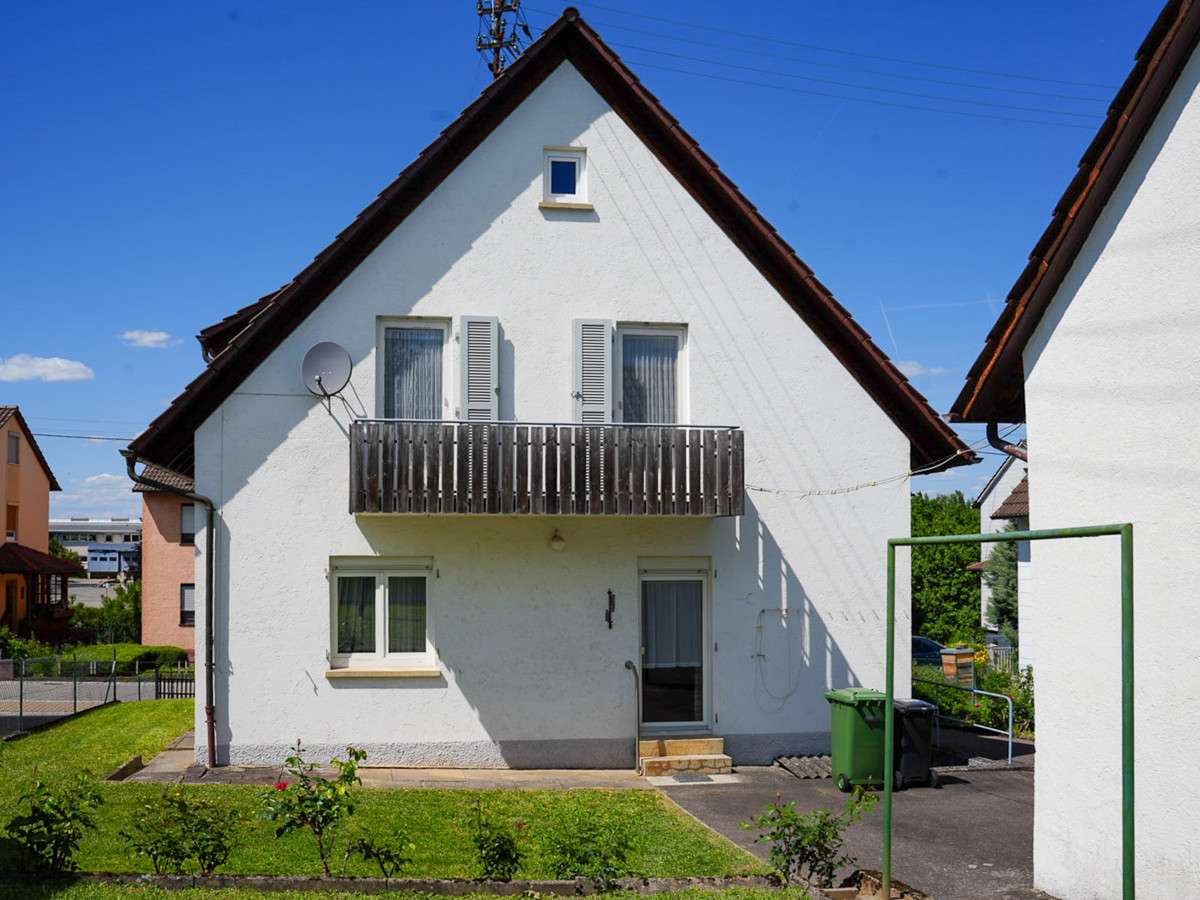 Solides Einfamilienhaus - Ruhige Lage & Vielseitige Möglichkeiten, Karlsruhe Kreis – Bild 3