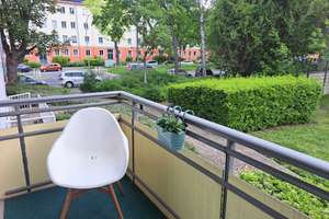 Bezugsfreie 2 Zimmer Wohnung mit Balkon im Prenzlauer Berg – Storkower Straße 70, 10407 Prenzlauer Berg, Berlin – Vorschaubild 2