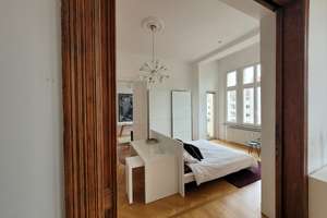 Altbau in seiner schönsten Form: 6 Zimmer, renoviert, hell und überraschend ruhig! – Martin-Luther-Straße 42, 10779 Schöneberg, Berlin – Vorschaubild 9