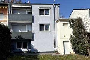 Modernes Zweifamilien-Reihenendhaus mit Garage und 2 Stellplätzen in angenehmer Wohnlage – Die vollständige Adresse der Immobilie erhältst du vom Anbieter., 68259 Feudenheim, Mannheim – Vorschaubild 1