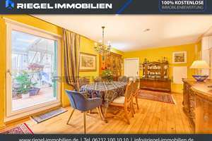 Sie hier? Wir auch! Wohnidyll direkt am Herzogenriedpark: Bungalow mit Wintergarten & 2 Bädern & TG. – Die vollständige Adresse der Immobilie erhältst du vom Anbieter., 68169 Neckarstadt-Ost/Wohlgelegen, Mannheim – Vorschaubild 11